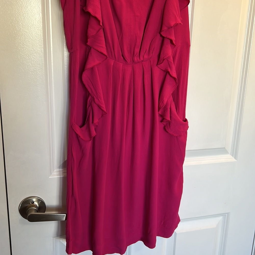 💕BEAUTIFUL Pink flowy Dress by HYPE size large - Picture 5 of 16